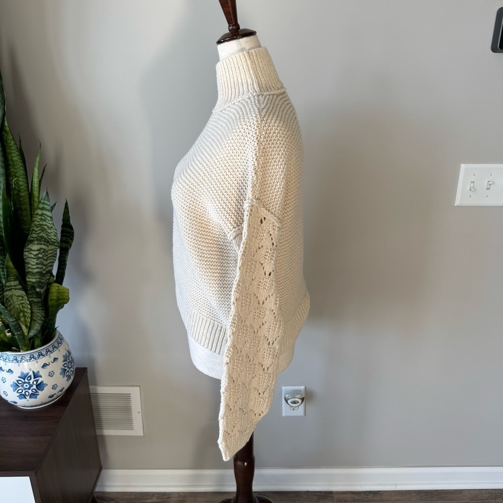 Like new! Universal Thread Cozy Cream Knit Turtleneck Sweater w/ Balloon Sleeves - Picture 3 of 7